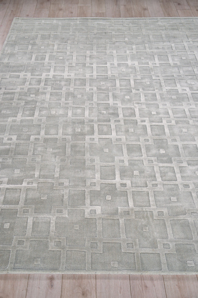 Camora Modern Handloomed Silky Nylon Light Silver Area Rug, 12'x15'