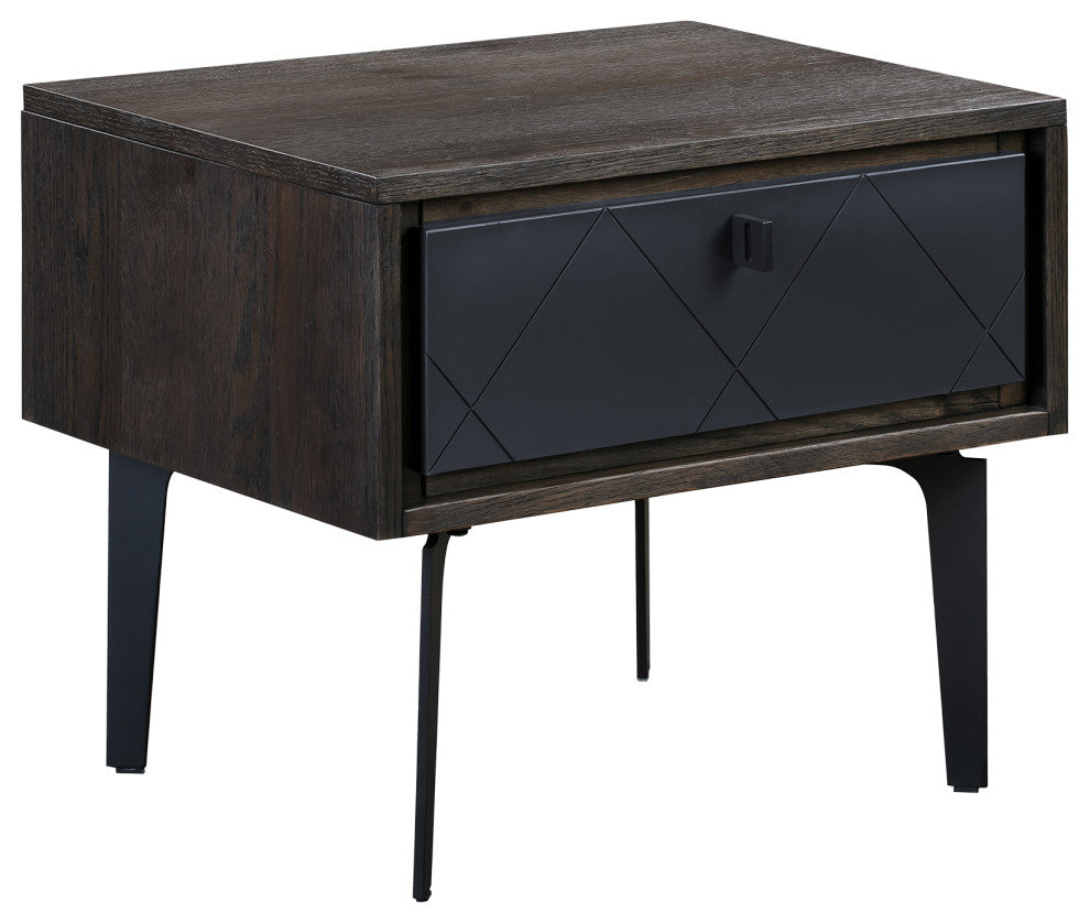 Cross Dark Gray Solid Oak Queen 4pc Bedroom Set