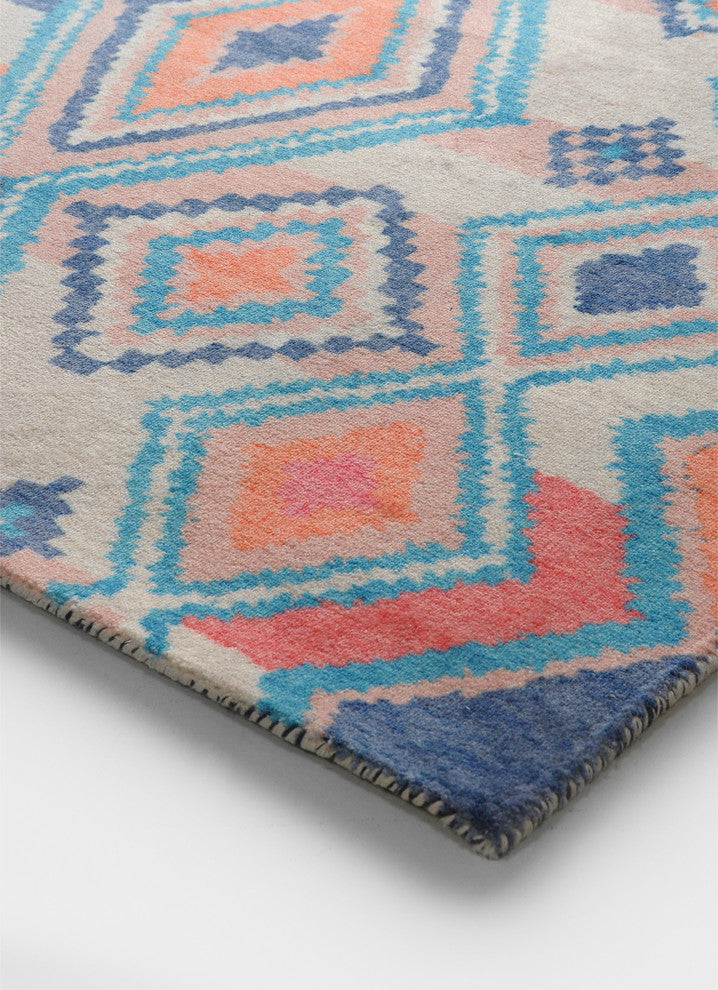 Blue Tangier Bohemian Geometric Area Rug, 5'x7'
