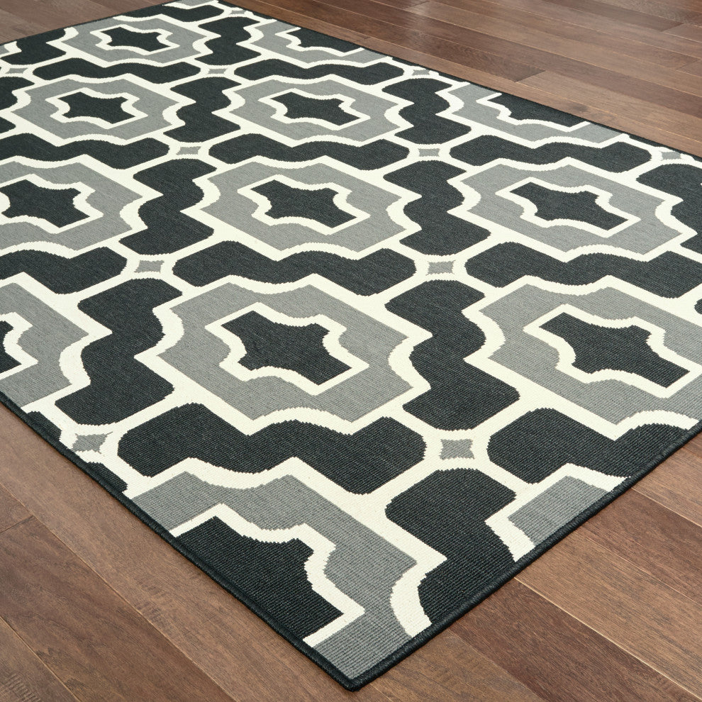 Martinique Geometric Tile Black/ Grey Indoor/Outdoor Area Rug, 3'7"x5'6"