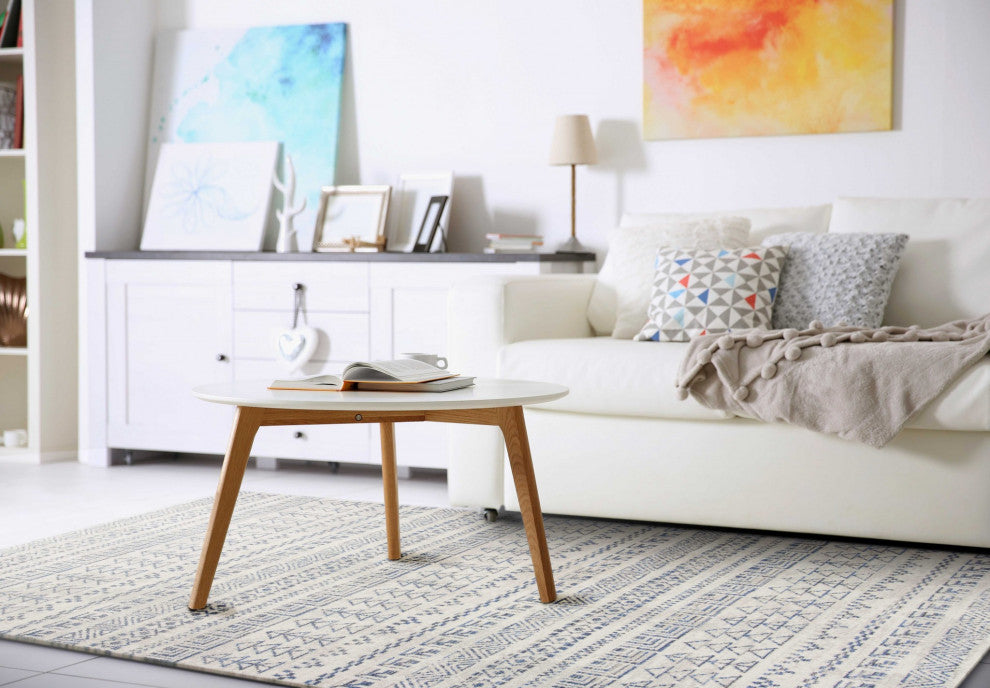 HomeRoots 5'x8' Ivory Machine Woven Bohemian Tribal Indoor Area Rug