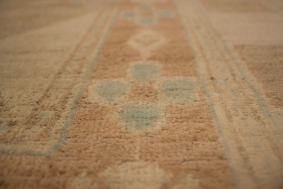 Fine Chobi Janessa Brown Rug 9'9"x6'0"