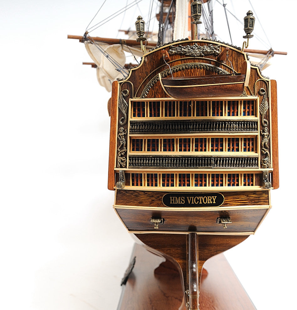 Hms Victory Midsize With Display Case Museum-quality Fully Assembled Model Ship