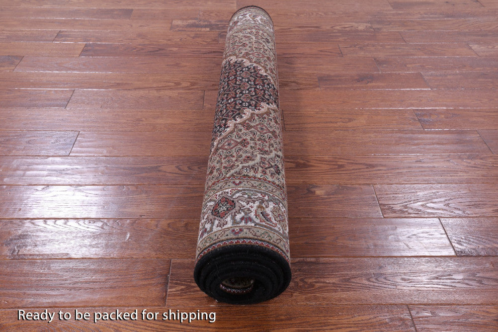 Persian Tabriz Wool and Silk Handmade Rug 4' 0" X 6' 1" Q8935