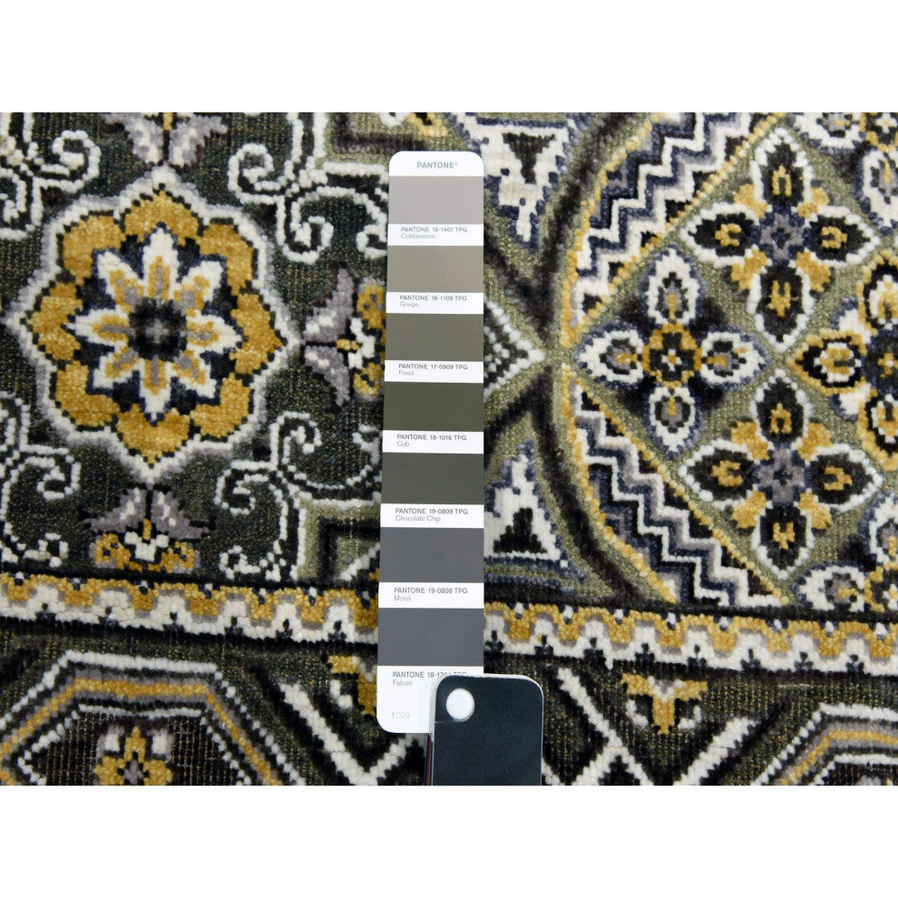 Taupe/Brown Textured Wool Silk Mughal Inspired Hand/Knotted Rug, 4'0"x6'2"