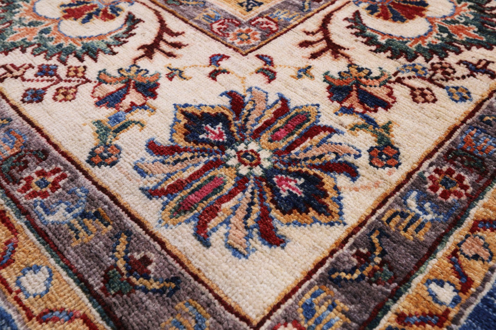 6' 9" X 9' 6" Hand-Knotted Persian Tabriz Wool Rug Q7616