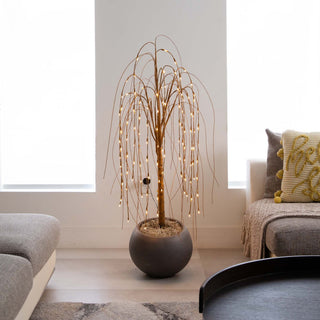  Full tree shown in a living room environment; lifestyle_full.