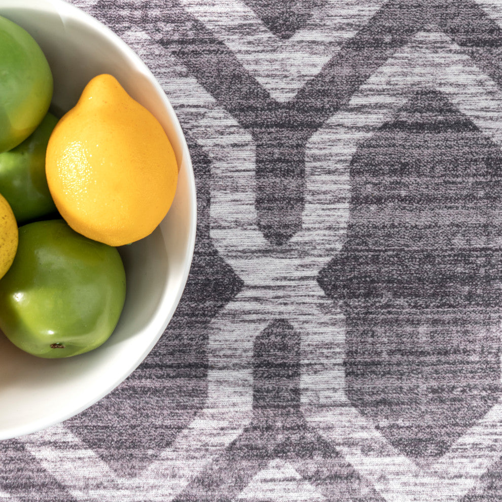 Nuloom Fae Geometric Machine Washable Indoor/Outdoor Area Rug, Grey 5'x8'