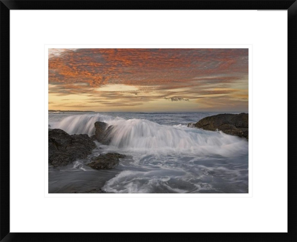 Breaking Wave, Playa Langosta, Guanacaste, Costa Rica, 22"x18"