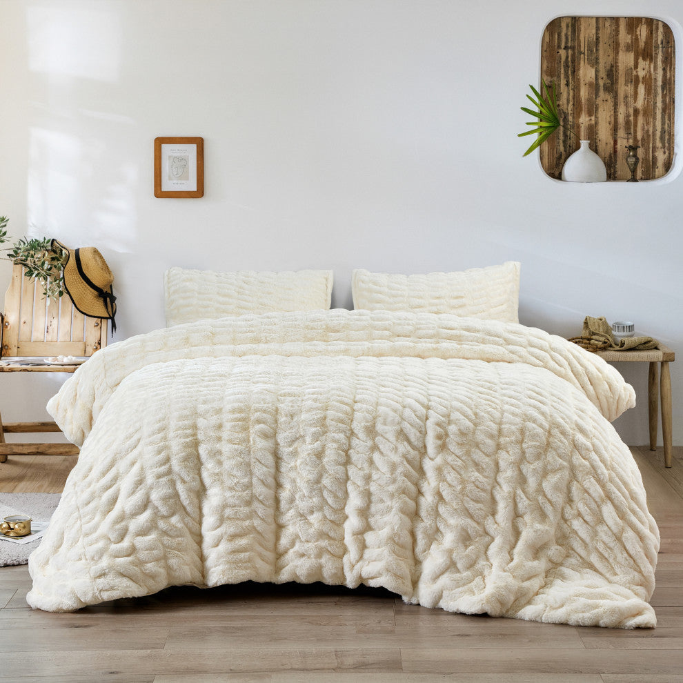 Home Soft Things 3 Piece Shar Pei Faux Fur Set, 92" X 90