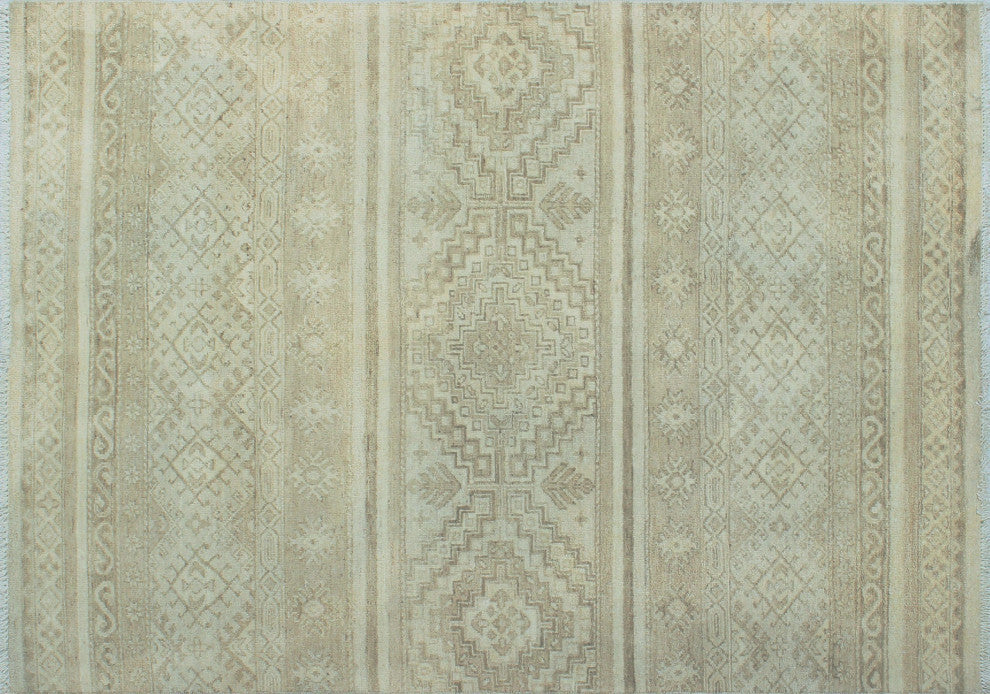 Yousafi Fine Chobi Ronnie Ivory Rug, 4'0x5'8