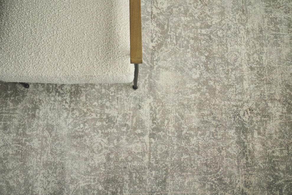 Cassina Hand Loomed Bamboo Silk and Cotton Charcoal/Green Area Rug