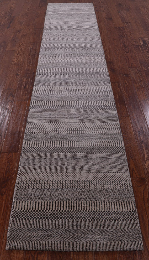 2' 5" X 12' 1" Hand Knotted Savannah Grass Wool and Silk Runner Rug Q11970