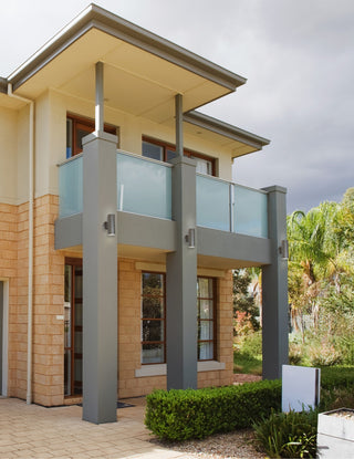 Poseidon Damp Location Wall Fixture, Satin, Incandescent