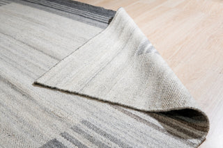 EORC Gray Hand Woven Wool And Viscose Reversible Flat Weave Durry Rug 4'x6'