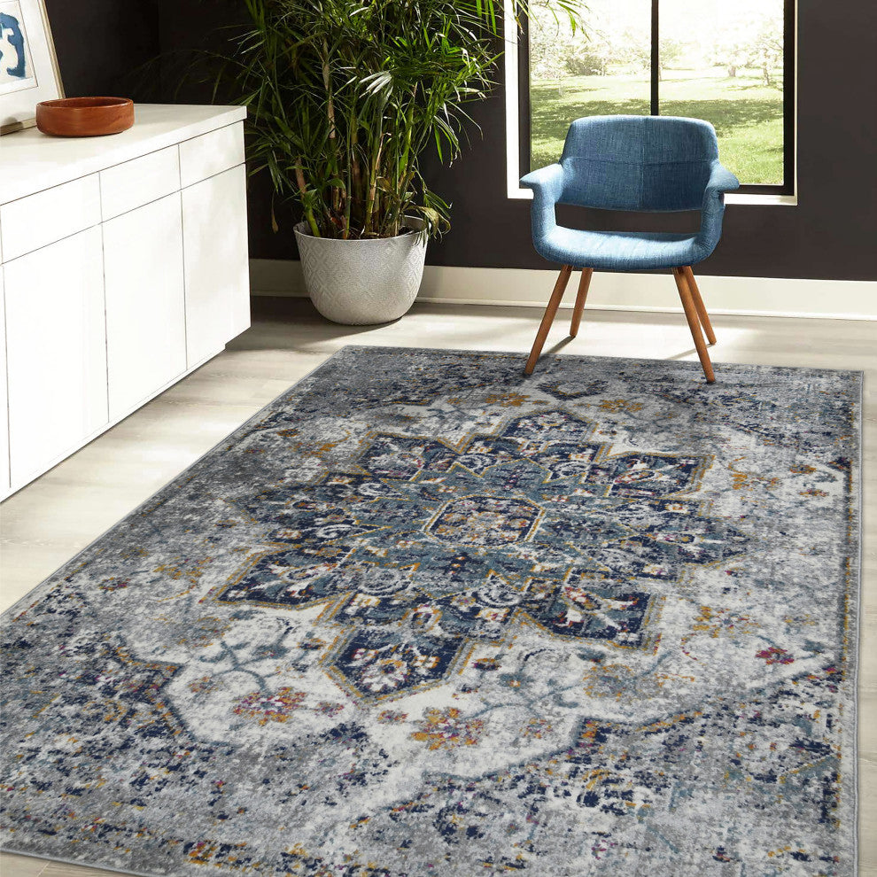 Montana Kriselda Area Rug, Gray, 3'3" x 5', Medallion