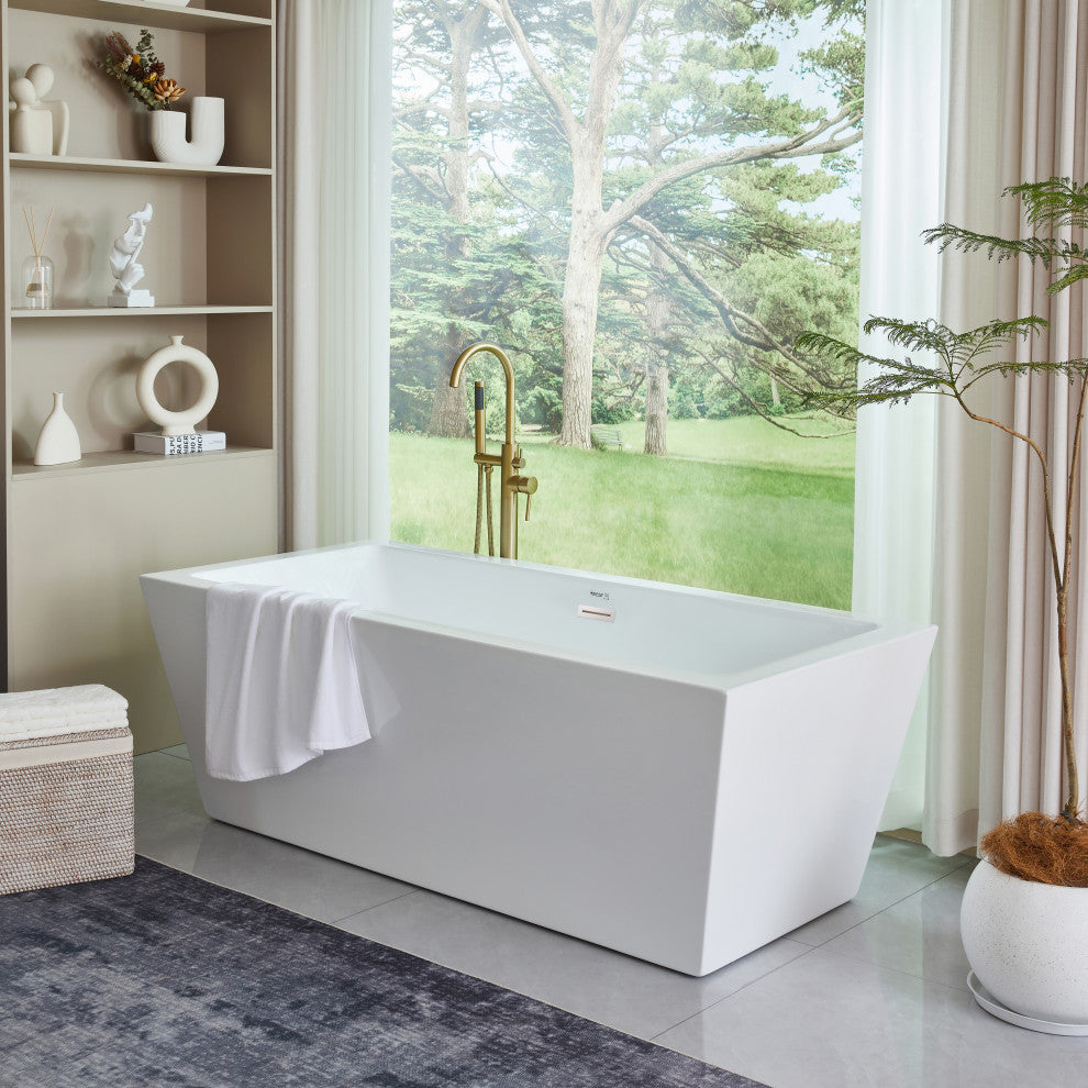 Freestanding Acrylic Bathtub, White/Polished Chrome, L, 67"