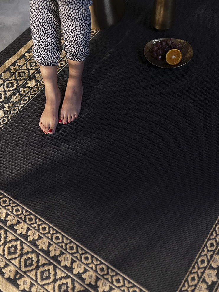 Outdoor Collection Oriental Accent Water Proof Rug, Charcoal, 5'3"x7'6"