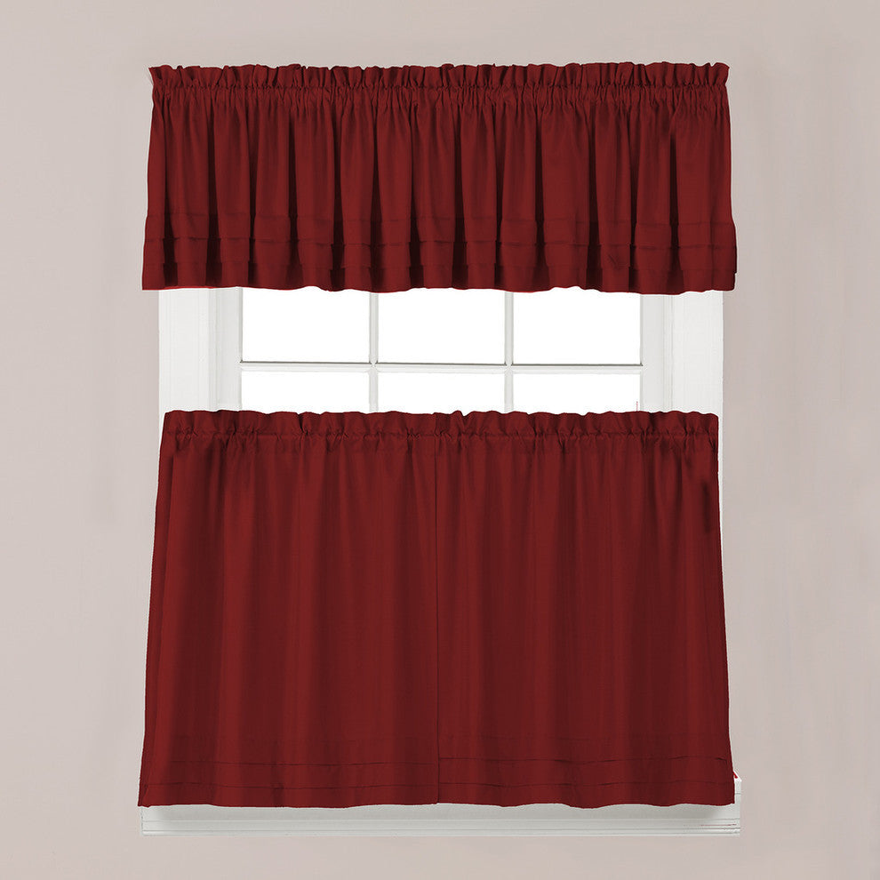 Saturday Knight Holden Valance, Garnet