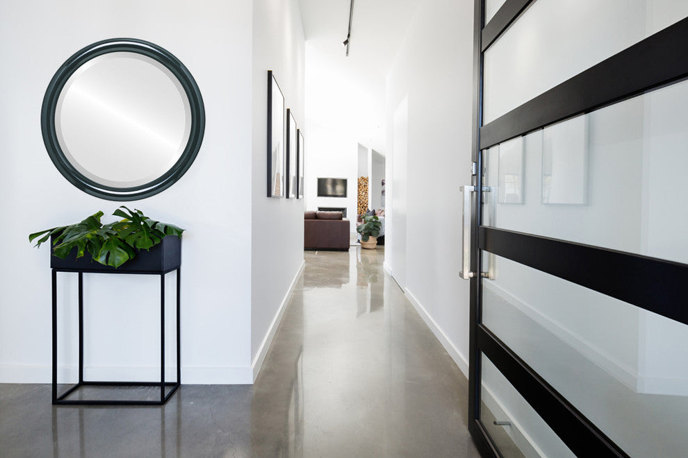 Pasadena Framed Round Mirror, Gloss Black, 19"x19"