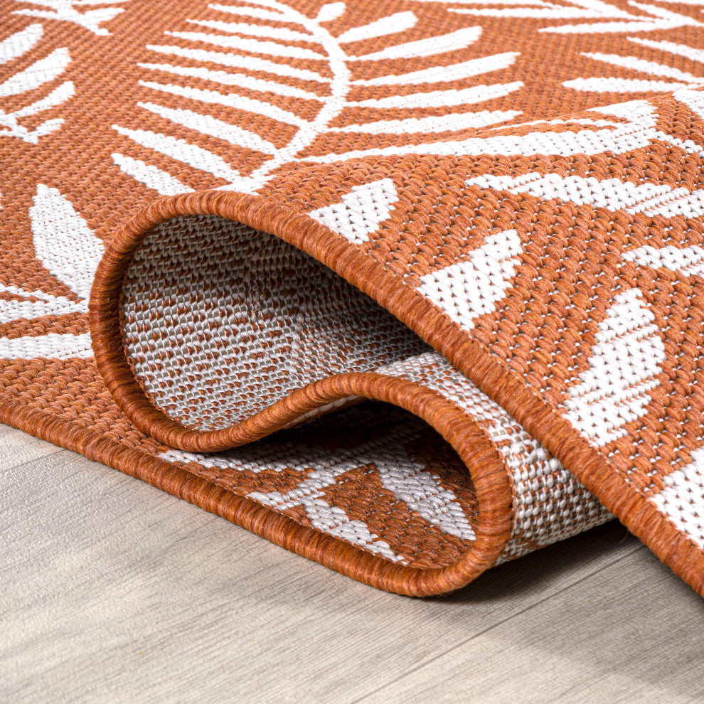 Nevis Palm Frond Indoor/Outdoor, Orange/Cream, 5' Square