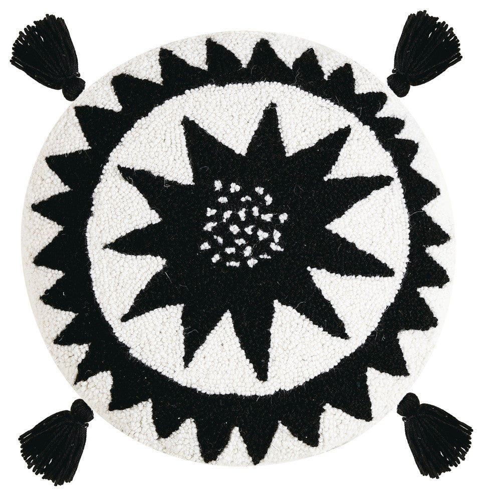 Soleil W/Tassels Hook Pillow