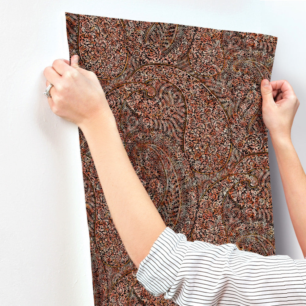 Kashmir Dreams Paisley Wallpaper, Red