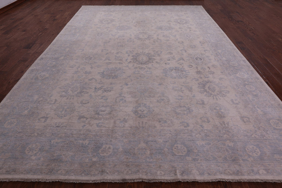 9' 10" X 13' 7" White Wash Peshawar Handmade Rug Q9534