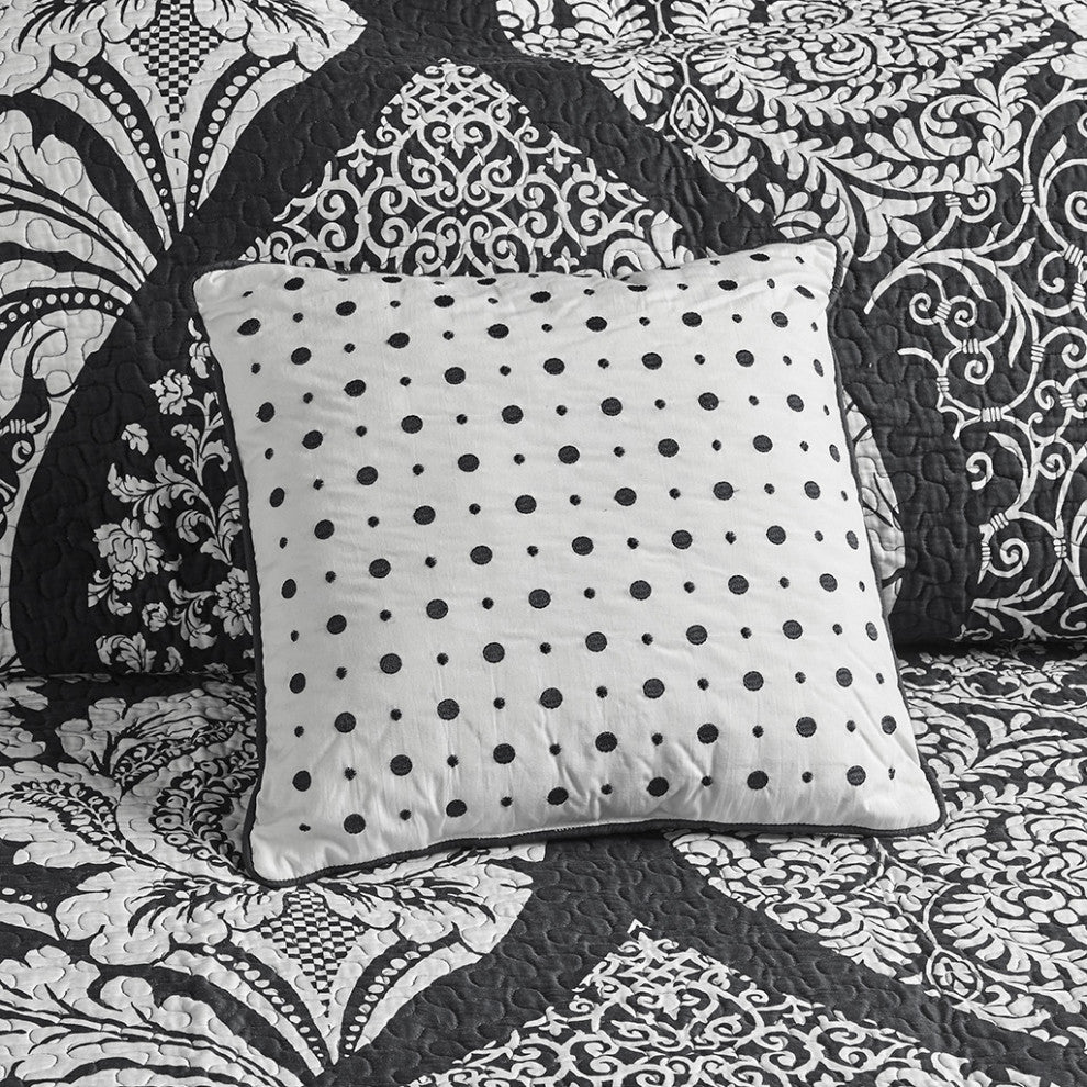 Madison Park Vienna 6 Piece Printed Cotton Quilt Set With Throw Pillows, Black