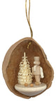 Dregeno Ornament- Nutshell With Nutcracker