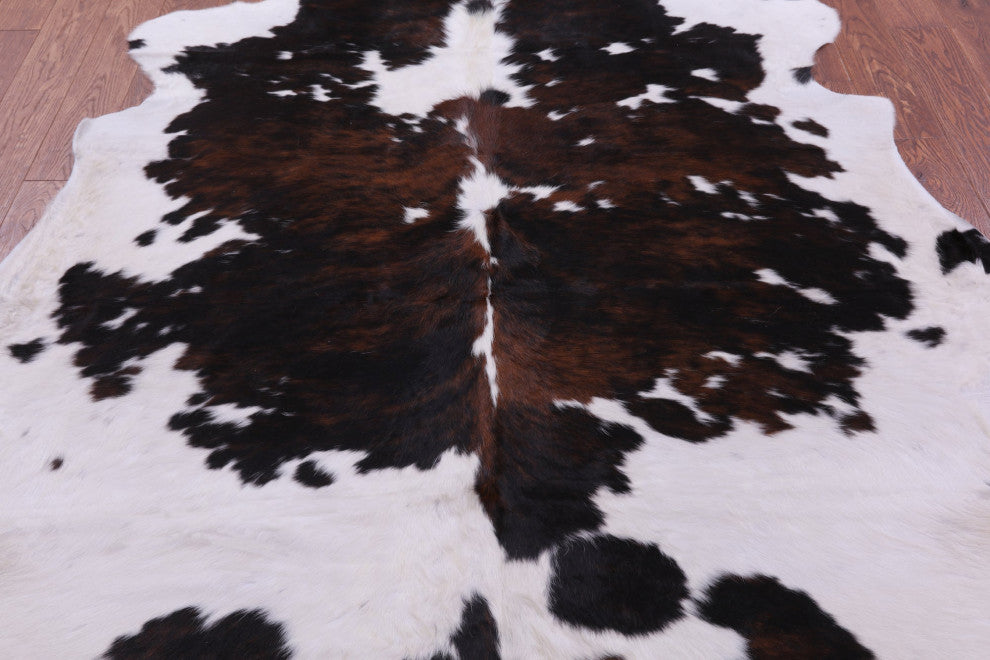 7' 0" X 6' 10" Tricolor Natural Cowhide Rug C2286