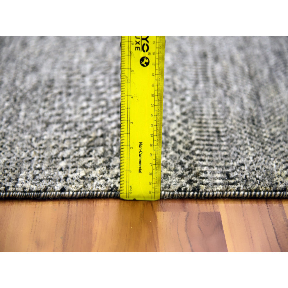 Gray, Modern Grass Design, Natural Undyed Wool, Hand Knotted, Rug, 4'2"x6'