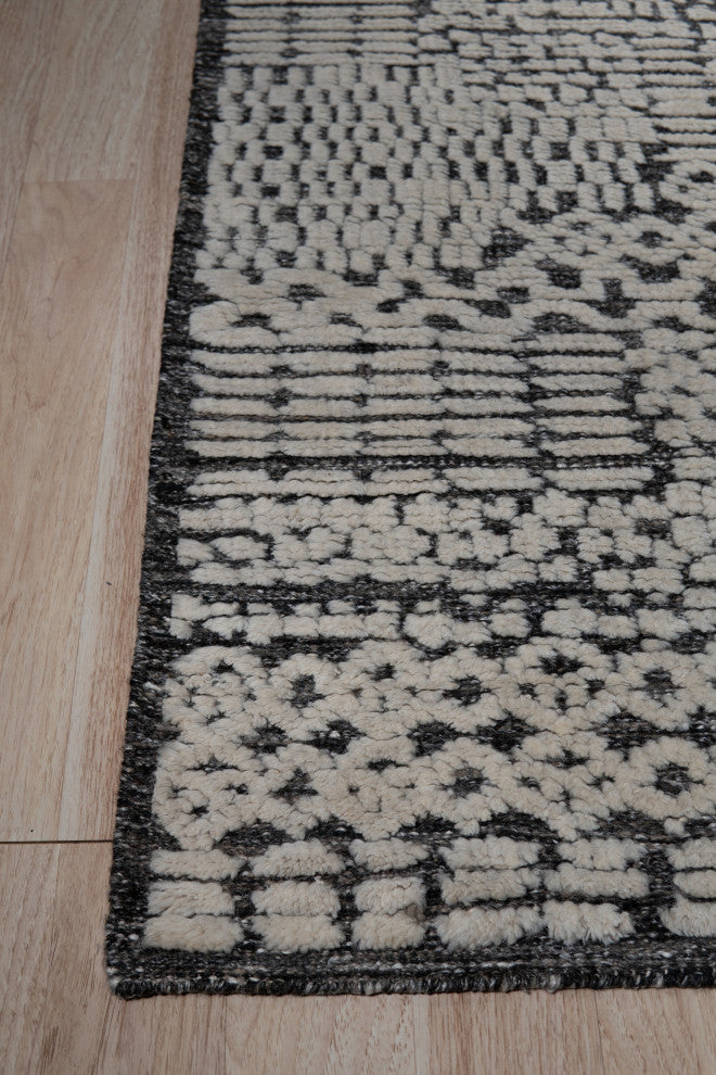 Ivory Contemporary Geometric Transitional High-Low Area Rug