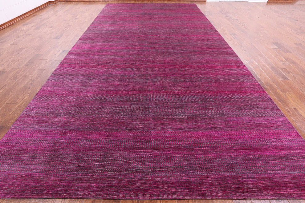 8' 11" X 17' 11" Super Savannah Gabbeh Hand Knotted Wool and Silk Rug Q6113