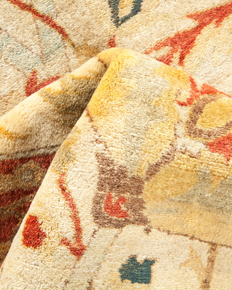Daniela, One-of-a-Kind Hand-Knotted Area Rug Ivory, 8'3"x10'5"