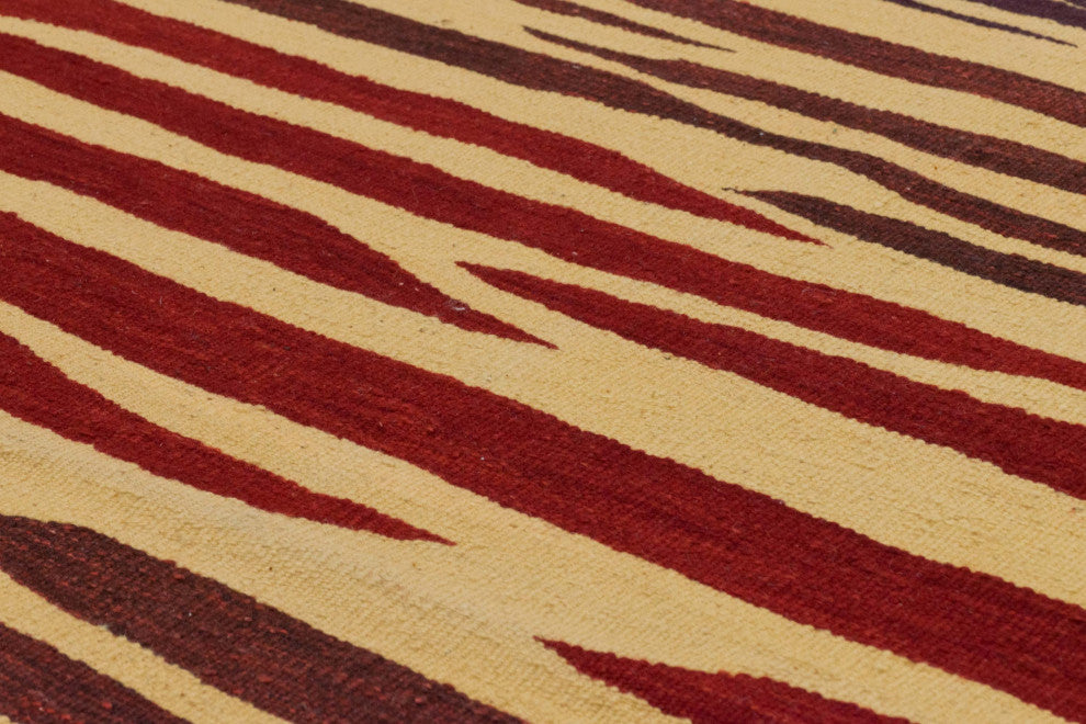 New Handwoven Turkish Kilim Rug 3' 1" x 4' 1", 37 in. x 49 in.