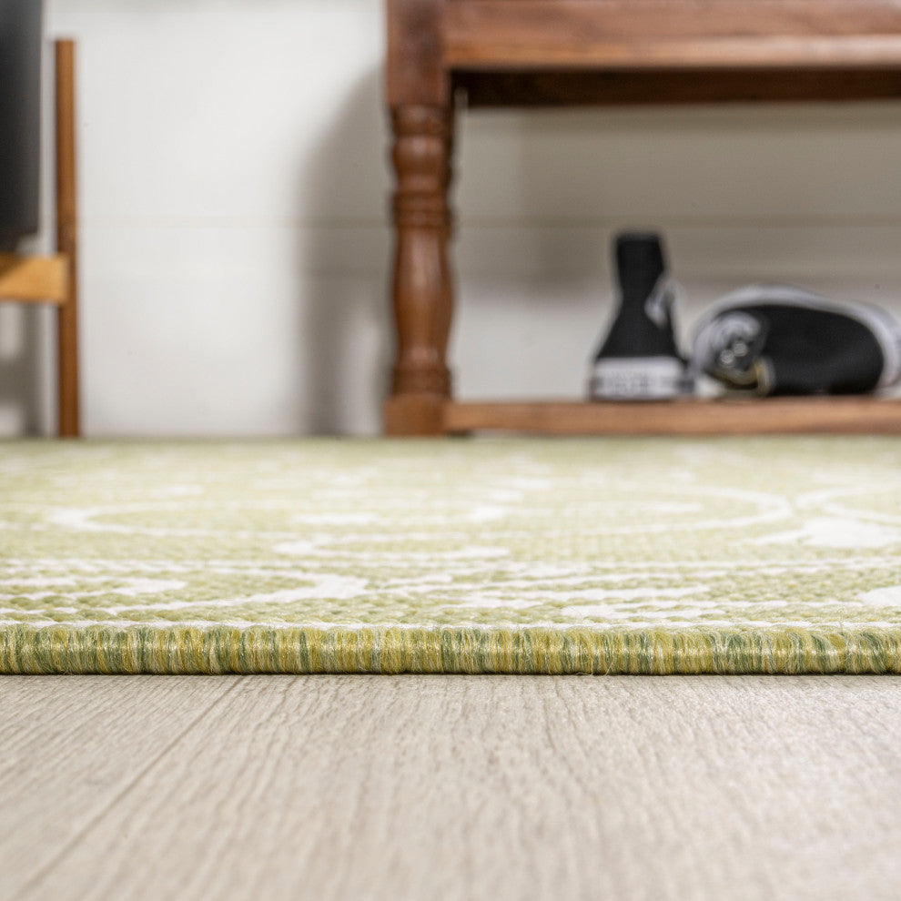 Charleston Filigree Textured Weave Indoor/Outdoor, Green/Cream, 8 X 10