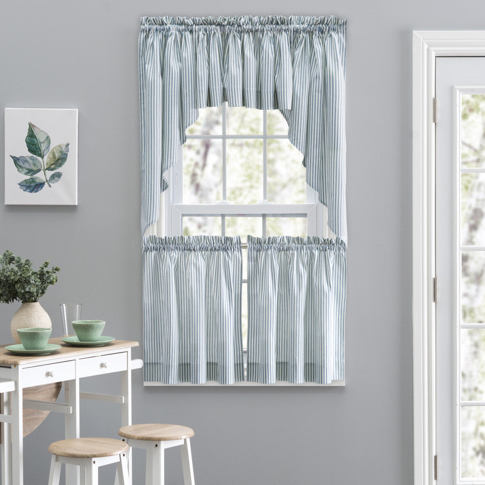 Plaza Stripe Tailored Tiers, Blue, 56"x36"