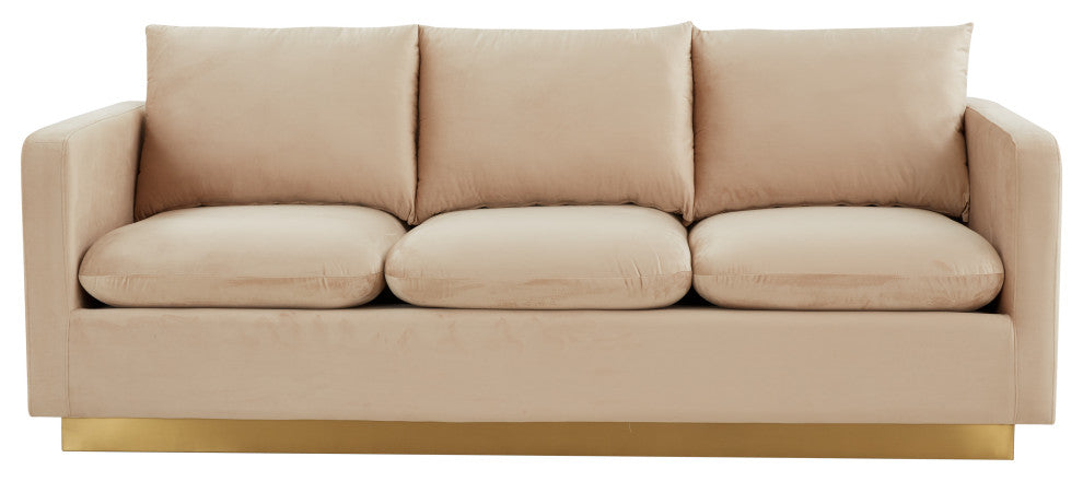 LeisureMod Nervo Modern Velvet Sofa With Gold Base, Beige