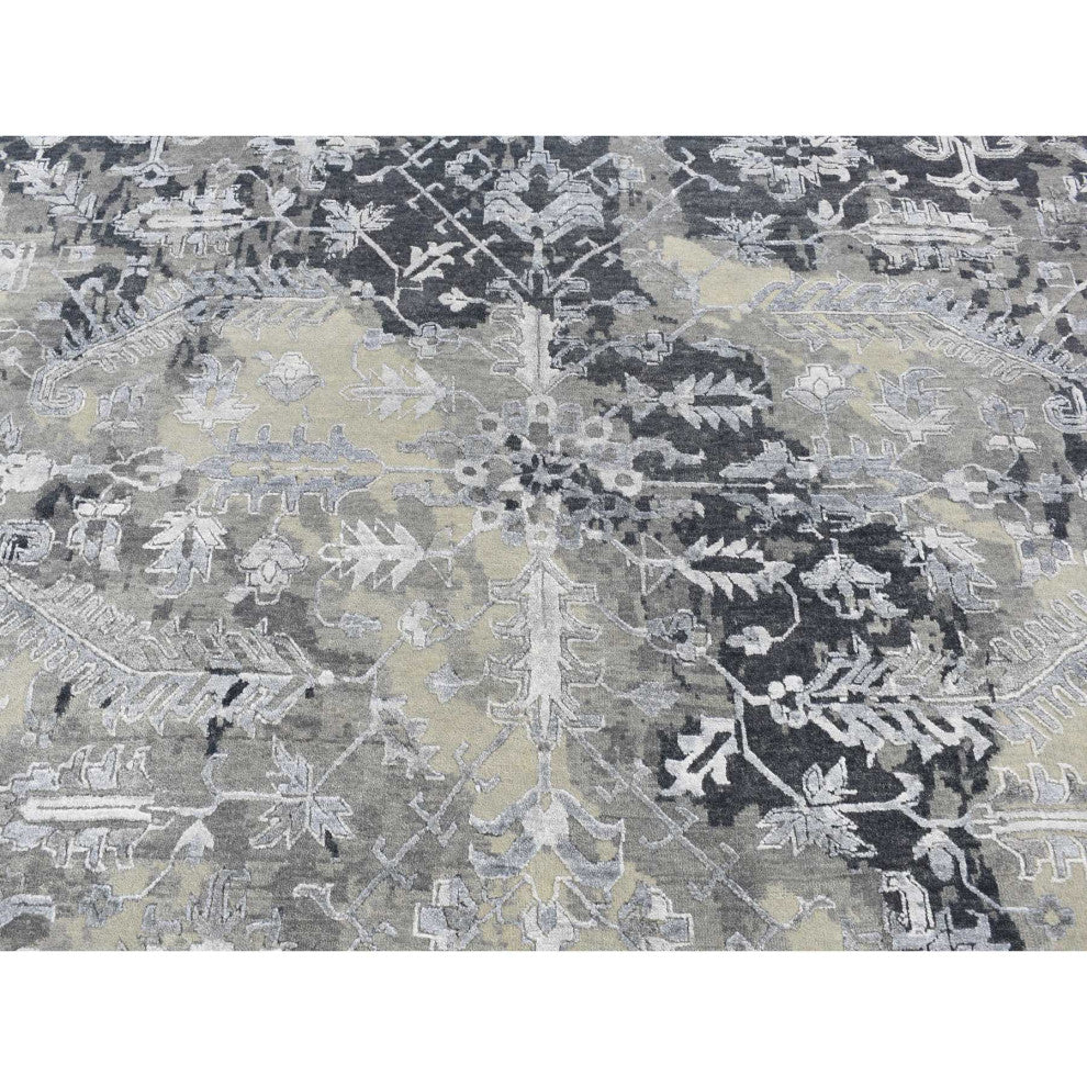 Gray Wool And Silk Broken and Erased Heriz Design Hand Knotted Rug 9'x11'10"