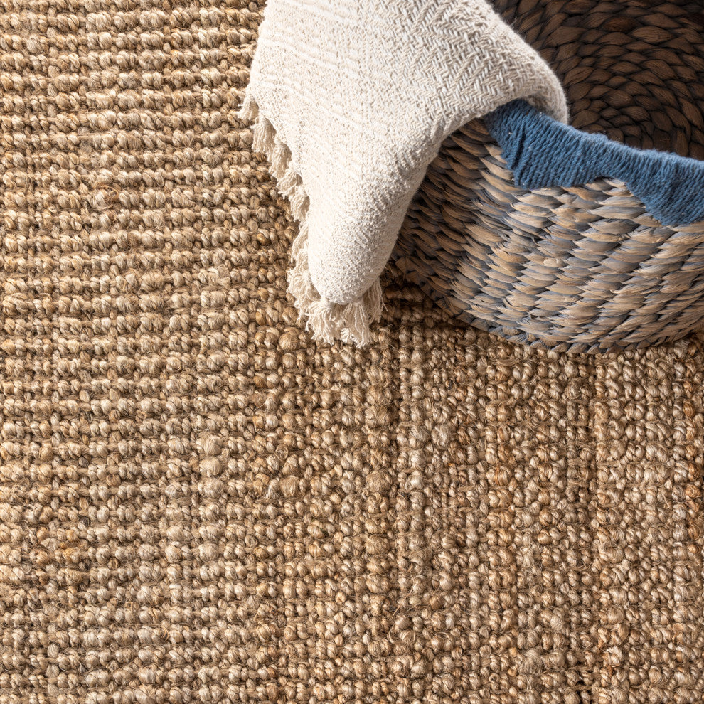 Pata Hand Woven Area Rug, Natural, 6'x9'