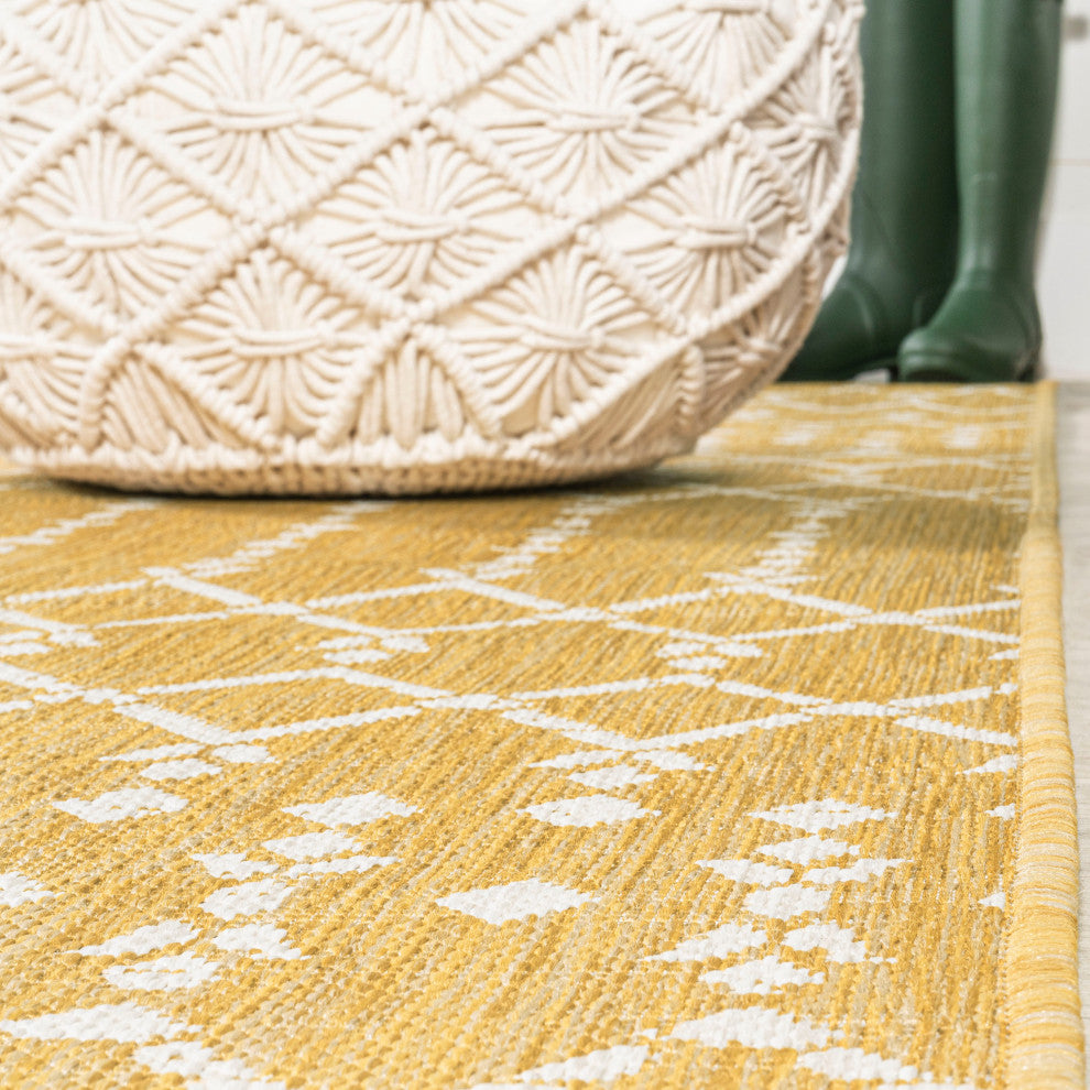 Ourika Moroccan Geometric Indoor/Outdoor Rug, Yellow/Cream, 5' Square