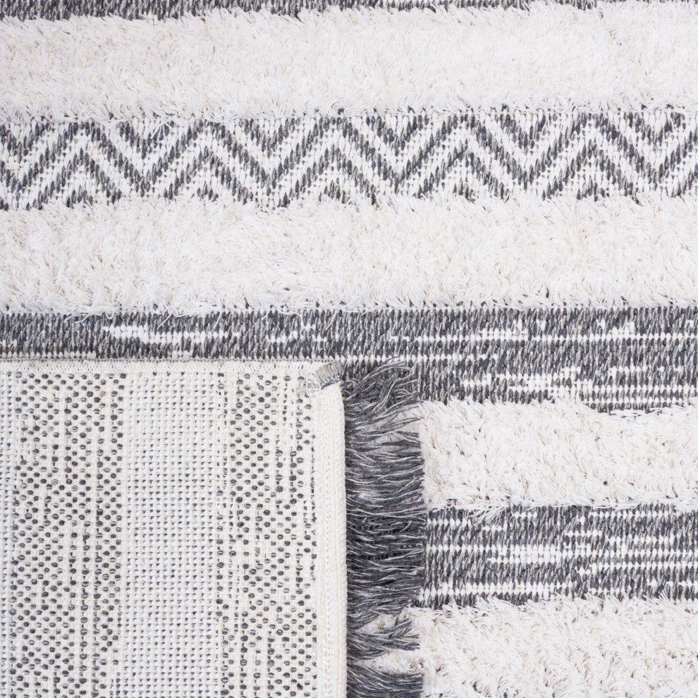Safavieh Augustine Collection, AGT729 Rug