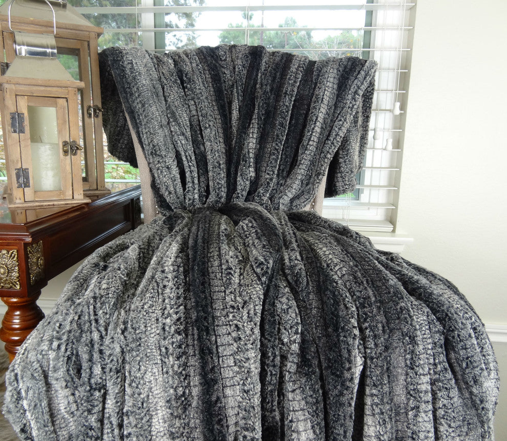 Plutus Cuddle Charcoal Fringe Handmade Throw, 60"x96"