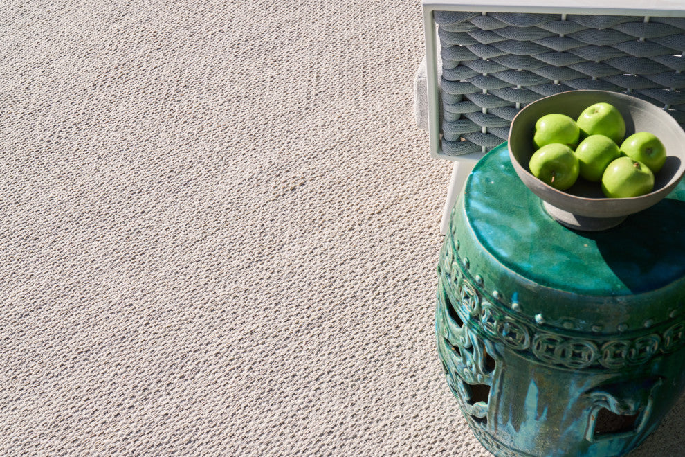 Gamma Indoor/Outdoor Handmade Flatwoven PET yarn Beige Area Rug, 12'x15'