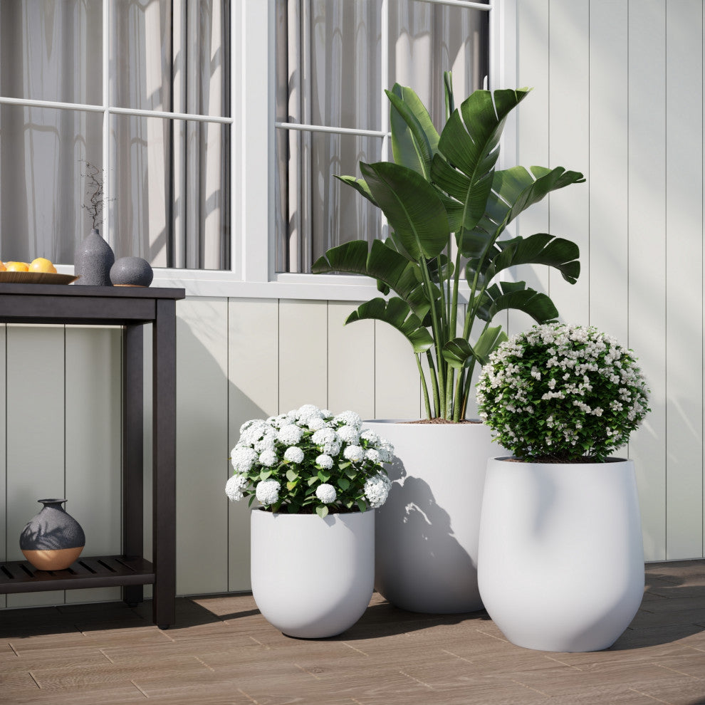 DTY Signature Mount Wilson 1-piece Fiberstone Tapered Planter, White, Medium