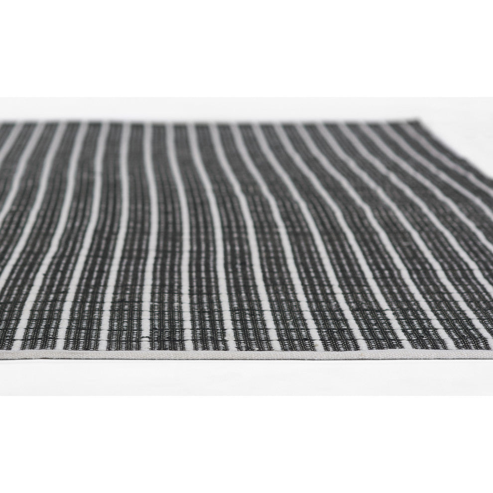 Novogratz Malmo MLO-2 Grid Rug, Black, 8'x10'