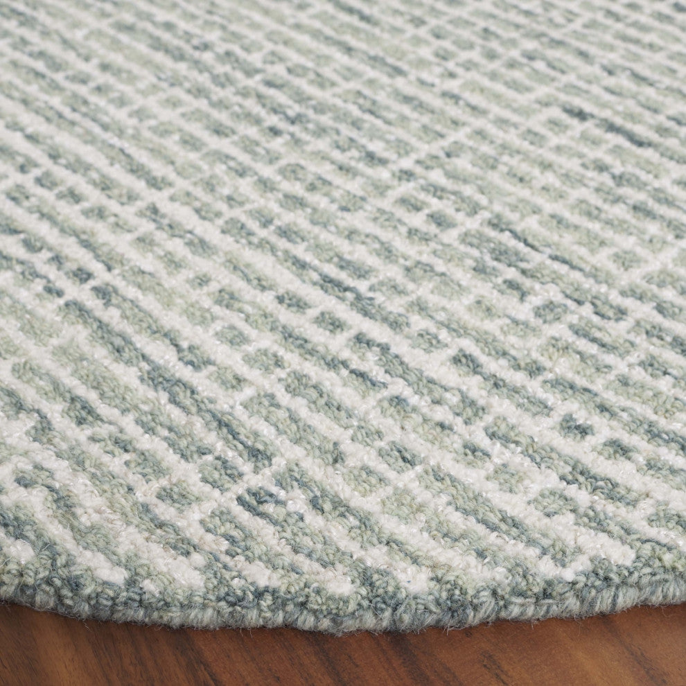 Safavieh Couture Ebony Collection EBN131 Rug, Green/Ivory, 6' Round