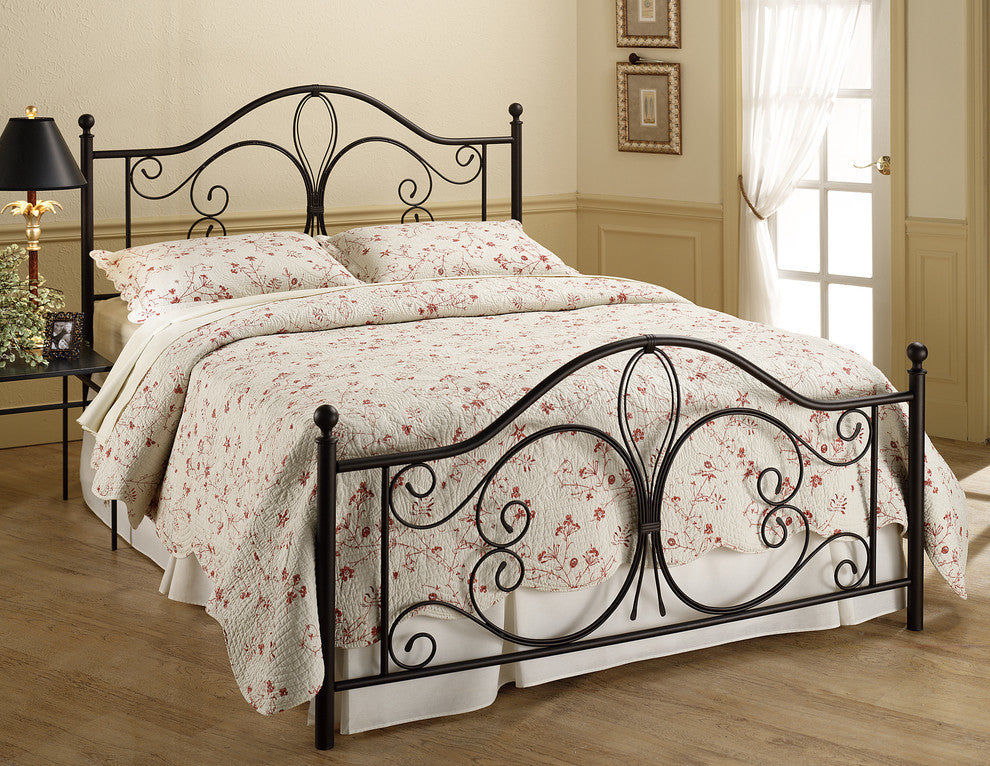 Milwaukee Bed Set, Rails Not Included