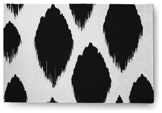 Web of Ikat Soft Chenille Area Rug, Black, 2'x3'